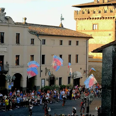 Apartment La Casa In Piazza- Pacelli Dal 1775 *