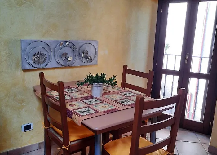 La Casa In Piazza- Pacelli Dal 1775